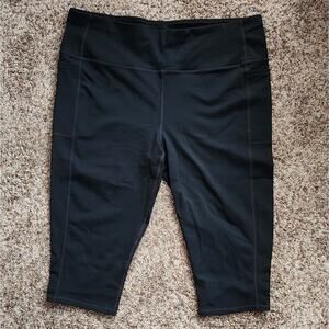 Skechers GO WALK Goflex Curvygirlcore Gym Yoga Capri 2X XXL NWOT Black Pockets